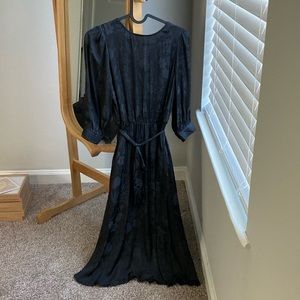 Banana Republic Petite Balloon-Sleeve Midi Dress